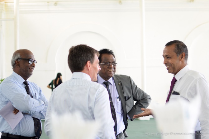 External examiners meeting with VC, DVC and Dean